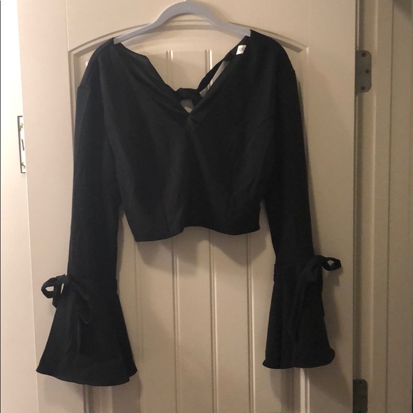 crop shirt - Picture 1 of 5